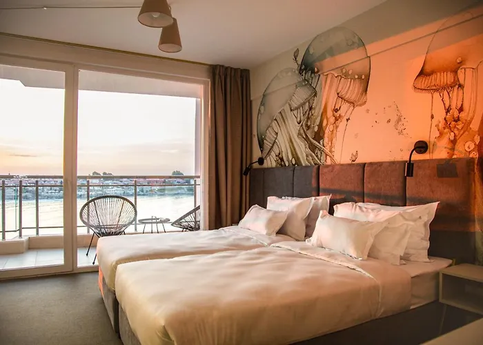 Hotel Antea - By The Sea